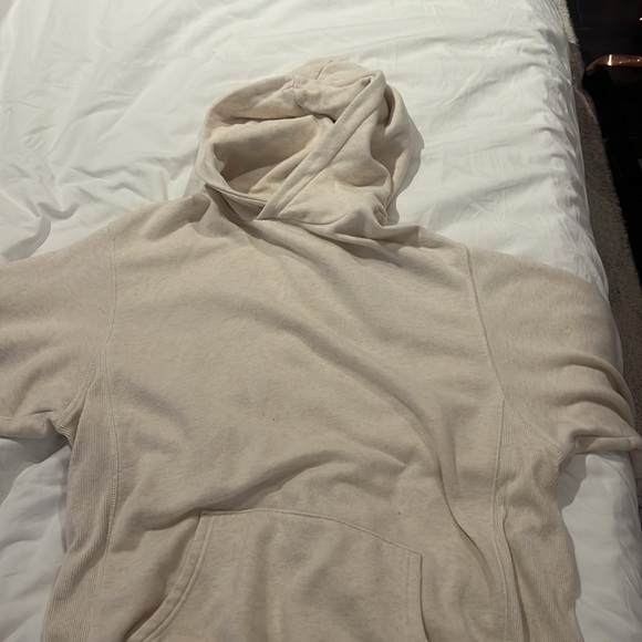 Aerie hoodie with LOVE on the back cream - Picture 2 of 3